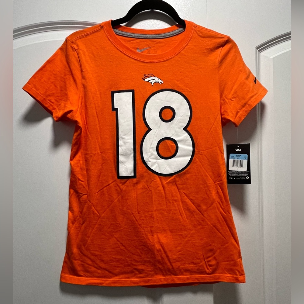 NWT - Nike NFL Denver Broncos, Peyton Manning, Women’s t-shirt, size M - Picture 4 of 8